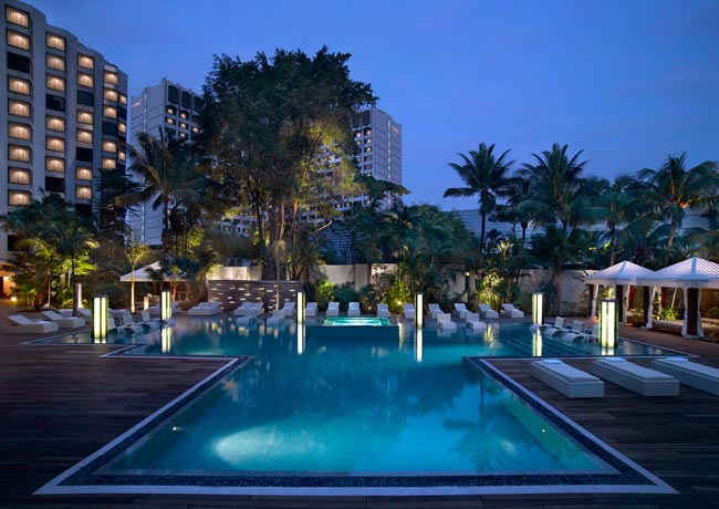 Grand-Hyatt-Singapore-Pool