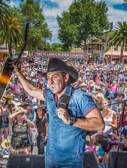 Lee Kernaghan Featured Image