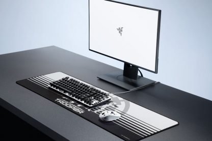 Razer-Stormtrooper-[2019]-Studio-Shot-(2)