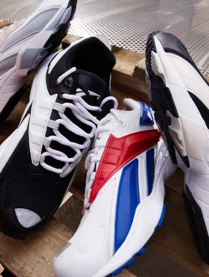 reebok-interval feature