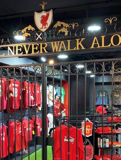 LFC-Singapore-Grand-Opening-shankly_gates