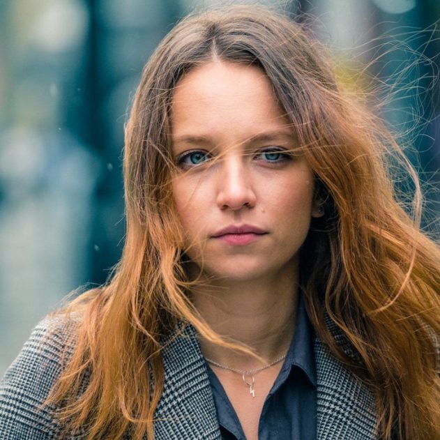 Traces_Molly-Windsor