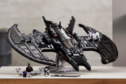 76161---LEGO-1989-Batwing---Lifestyle-image-1