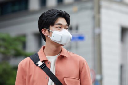 LG-PuriCare-Wearable_justsaying-asia