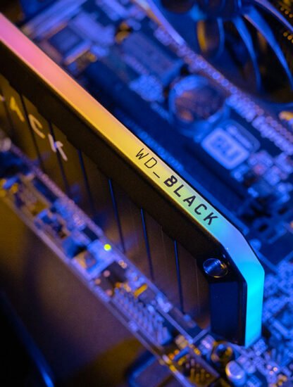 WD_BLACK-AN1500-NVMe-SSD-Add-in-Card-Lifestyle