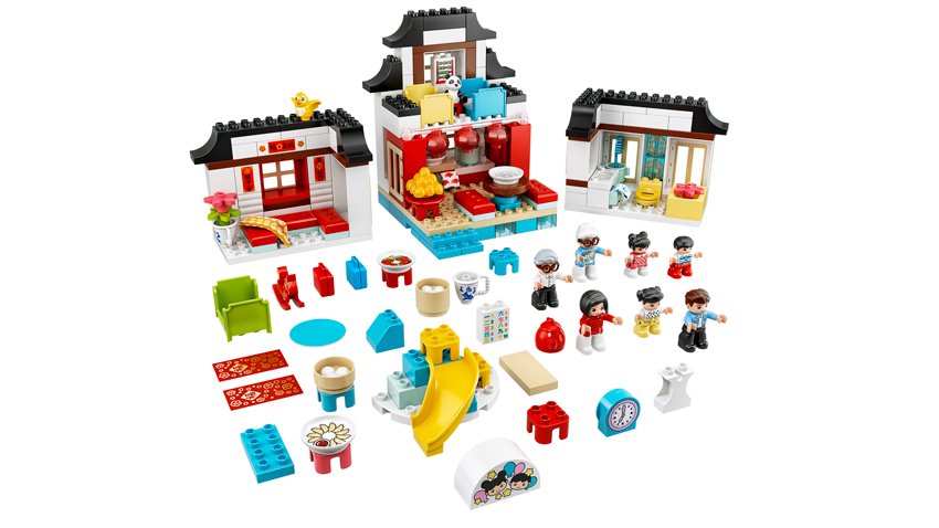 10943---LEGO-Duplo-Happy-Childhood-Moments-product-image