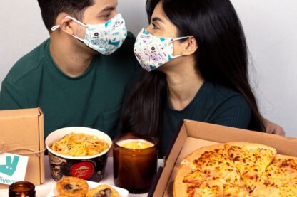 Limited-Edition-Deliveroo-and-Pizza-Hut-Couples-Face-Masks_1