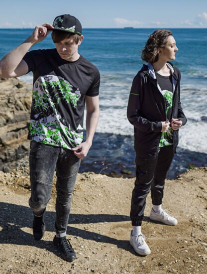 Razer-Kanagawa-Wave-Apparel-Collection-Unvelied-and-Expected-to-Sell-Out-in-Minutes