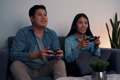asian-couples-are-having-fun-playing-games-tinder