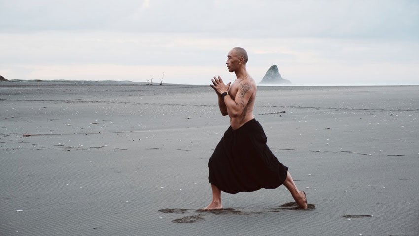 2)-Strengthen-with-virtual-yoga-(Credit_-Tourism-New-Zealand)