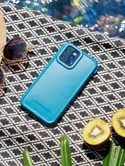 LifeProof-Sustainable-Cases-justsayingasia-feature