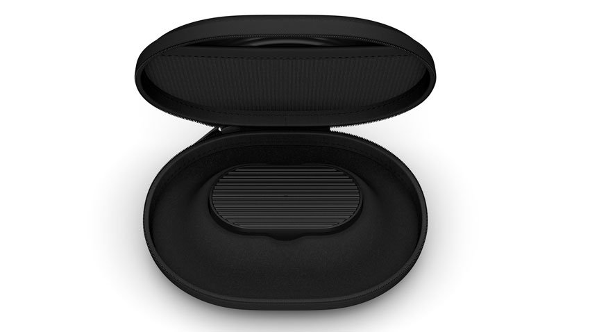 Jabra-PanaCast-20-Case-Open-LB