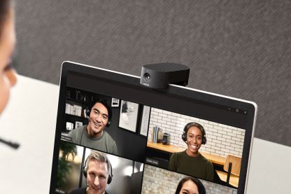 Jabra-PanaCast-20-Evolve2-30-Remote-Worker-Female-UC