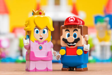 LEGO-peach-Super-Mario---5