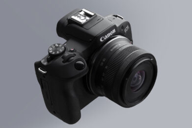 EOS-R100