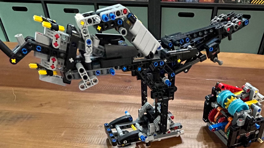 LEGO-Technic-42159-Yamaha-MT-10-SP-(5)
