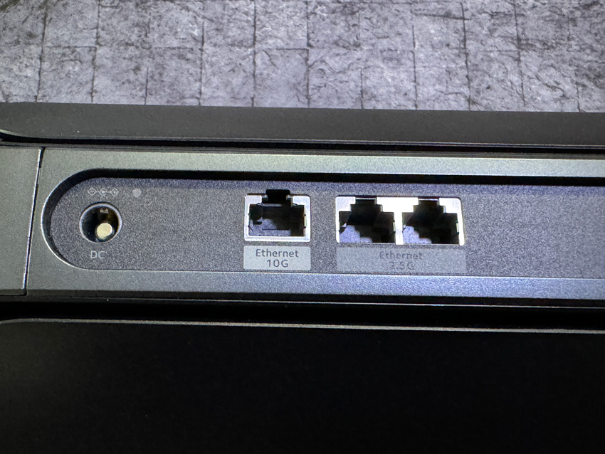 NETGEAR-Orbi-970-Series-Quad-band-WiFi-7-ports