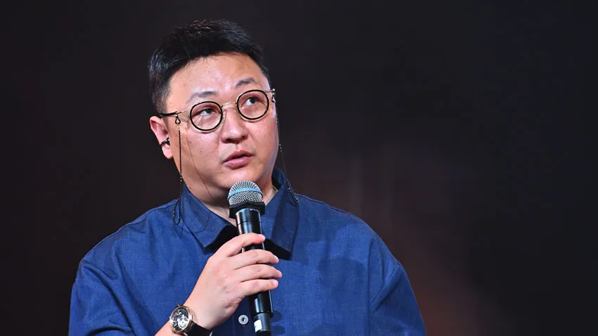 Lord-of-Mysteries---Ke-Xiong,-Director-at-Day-Stage-Panel