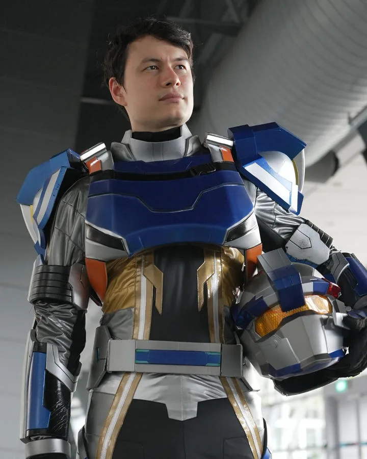 Kasimir Poh Cieslak as Husky