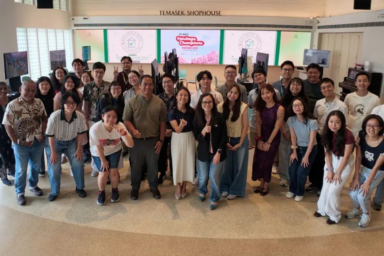 TF-NUS-HC-Showcase-Group-Photo-2